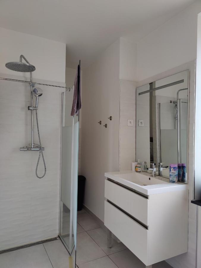 Le Purple, Appartement De Standing En Hypercentre ساريجومين المظهر الخارجي الصورة