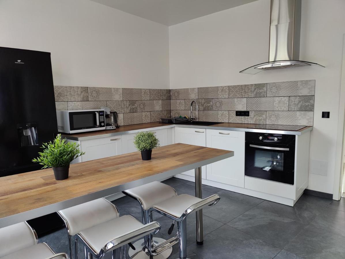Le Purple, Appartement De Standing En Hypercentre ساريجومين المظهر الخارجي الصورة